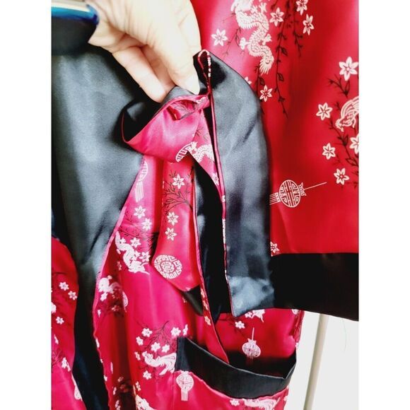 Misaka L Reversible Robe Unisex Sateen Red Black‎ Dragon Asian Vintage W/Sash - Picture 9 of 14